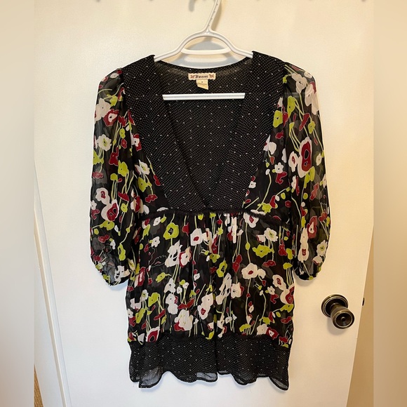 Forever 21 floral blouse size medium - Picture 1 of 4